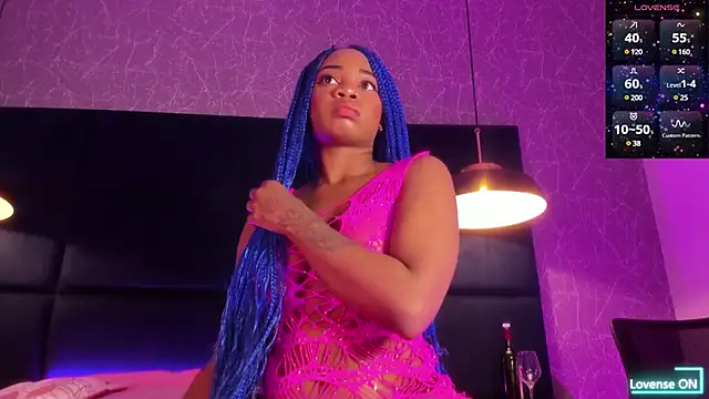 Snapshot of johannaMiller1 chatting on 01/16/25, 10:23 johannaMiller1 online show from 01/16/25, 10:23