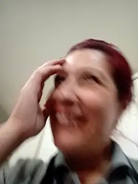 Snapshot of carolina_linarez69 chatting on 01/29/25, 08:14 carolina linarez69 online show from 01/29/25, 08:14