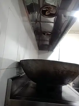 Snapshot of carolina_linarez69 chatting on 10/29/25, 11:06 carolina linarez69 online show from 10/29/25, 11:06