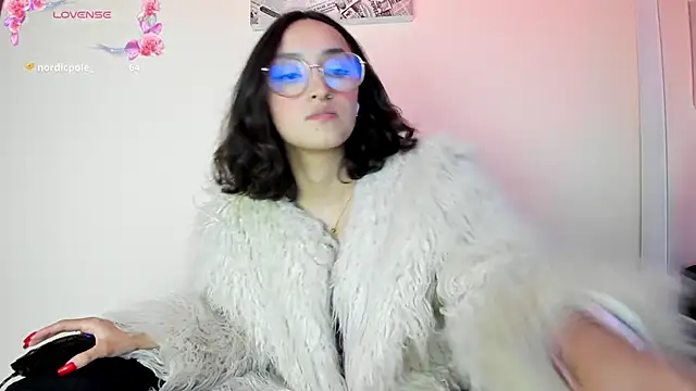 Snapshot of its__angelica_ chatting on 01/18/25, 07:37 its angelica online show from 01/18/25, 07:37