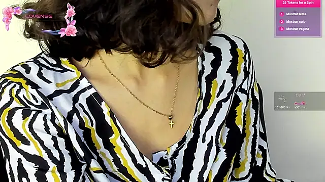 Snapshot of its__angelica_ chatting on 02/22/25, 10:52 its angelica online show from 02/22/25, 10:52