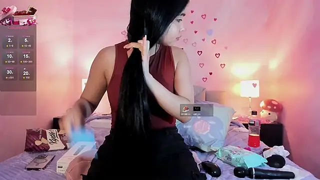 Snapshot of AuroraFiore chatting on 02/06/25, 01:49 AuroraFiore online show from 02/06/25, 01:49