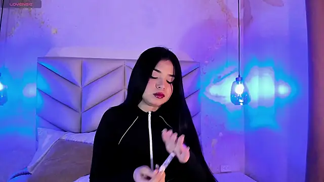 Snapshot of AuroraFiore chatting on 02/21/25, 06:26 AuroraFiore online show from 02/21/25, 06:26