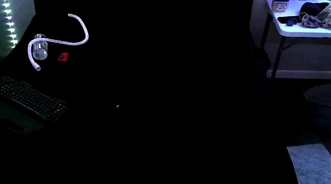 Snapshot of bud4party chatting on 03/16/25, 07:26 bud4party online show from 03/16/25, 07:26