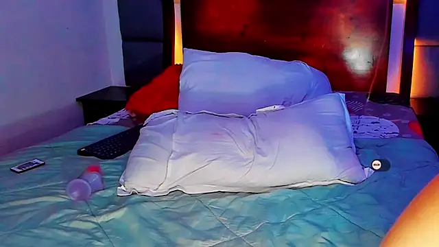 MimiRodriguez online show from 02/23/25, 10:06