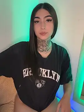 zarai angels online show from 02/03/25, 05:24