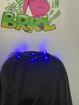 zarai angels online show from 02/17/25, 02:31