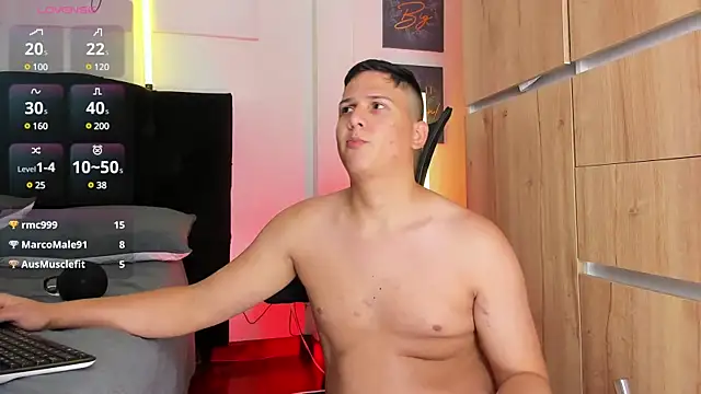 Snapshot of ANDREZALVAREZ chatting on 02/16/25, 07:15 ANDREZALVAREZ online show from 02/16/25, 07:15