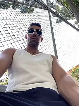 Snapshot of dantedesirexx chatting on 02/09/26, 09:41 dantedesirexx online show from 02/09/26, 09:41