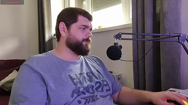 Snapshot of KingMarti chatting on 10/08/25, 09:29 KingMarti online show from 10/08/25, 09:29