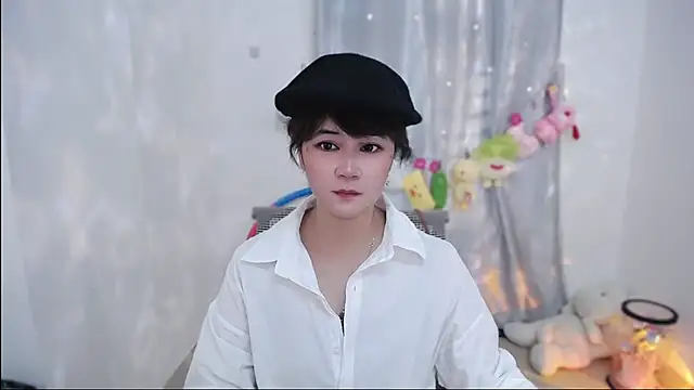 Fan ting online show from 10/17/25, 04:59