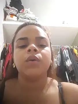 Snapshot of Evabigass chatting on 02/02/25, 11:42 Evabigass online show from 02/02/25, 11:42