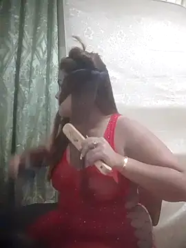 Snapshot of Evabigass chatting on 02/26/25, 09:05 Evabigass online show from 02/26/25, 09:05