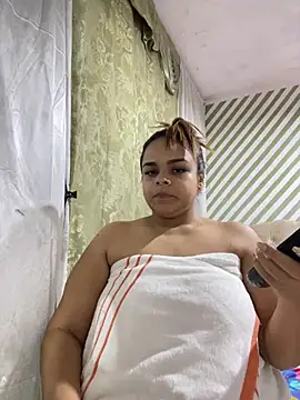 Evabigass online show from 02/28/26, 09:16