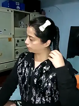 Elvishcassie  online show from 03/09/25, 11:46