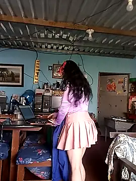 Elvishcassie  online show from 10/16/25, 03:02