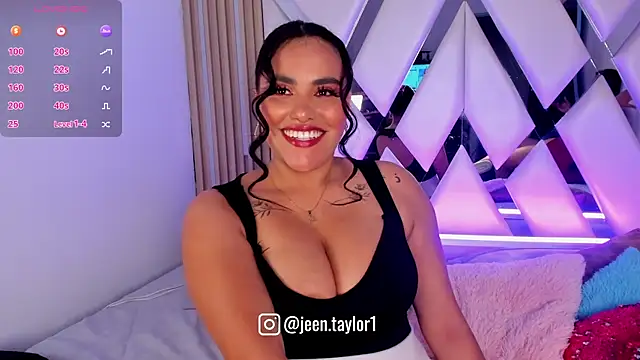 Snapshot of Jeen_Taylor chatting on 09/10/25, 04:01 Jeen Taylor online show from 09/10/25, 04:01