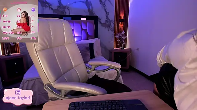 Jeen Taylor online show from 03/13/26, 08:04