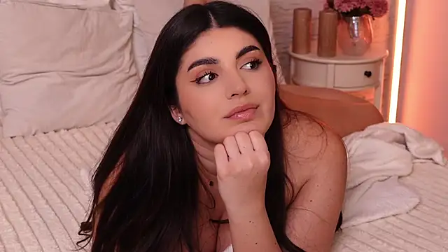 Snapshot of RachelSwaan chatting on 12/03/24, 10:50 RachelSwaan online show from 12/03/24, 10:50