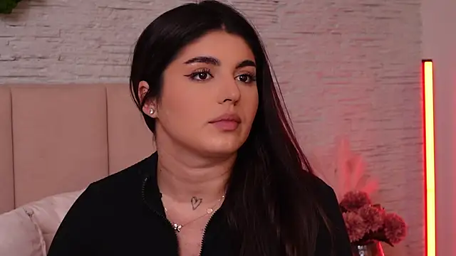 Snapshot of RachelSwaan chatting on 12/09/24, 11:04 RachelSwaan online show from 12/09/24, 11:04