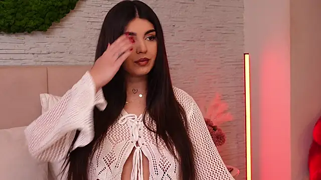 Snapshot of RachelSwaan chatting on 12/10/24, 04:34 RachelSwaan online show from 12/10/24, 04:34