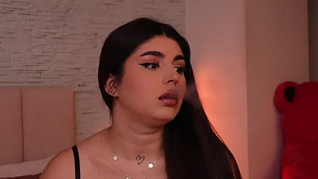 Snapshot of RachelSwaan chatting on 12/30/24, 06:20 RachelSwaan online show from 12/30/24, 06:20