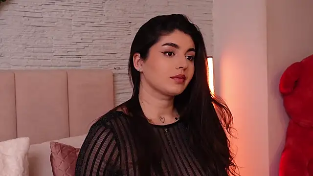 Snapshot of RachelSwaan chatting on 01/10/25, 10:50 RachelSwaan online show from 01/10/25, 10:50