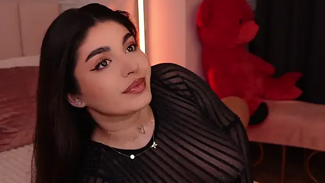 Snapshot of RachelSwaan chatting on 01/13/25, 05:01 RachelSwaan online show from 01/13/25, 05:01