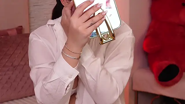 Snapshot of RachelSwaan chatting on 01/30/25, 05:41 RachelSwaan online show from 01/30/25, 05:41