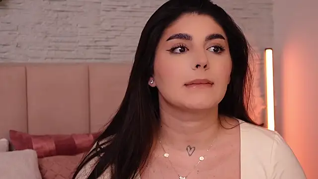 Snapshot of RachelSwaan chatting on 02/03/25, 12:36 RachelSwaan online show from 02/03/25, 12:36