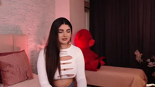 Snapshot of RachelSwaan chatting on 02/23/25, 06:49 RachelSwaan online show from 02/23/25, 06:49