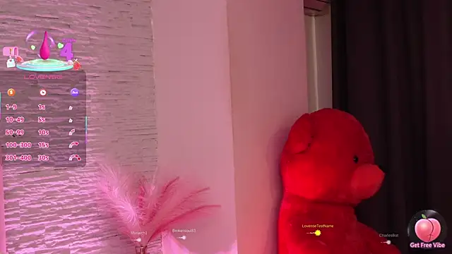 Snapshot of RachelSwaan chatting on 03/19/25, 09:28 RachelSwaan online show from 03/19/25, 09:28