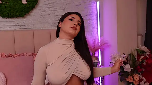 Snapshot of RachelSwaan chatting on 09/21/25, 05:31 RachelSwaan online show from 09/21/25, 05:31