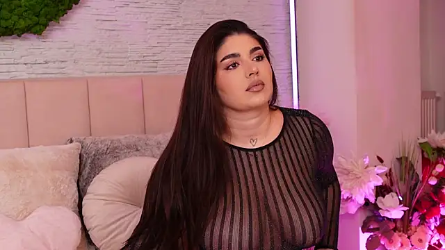 Snapshot of RachelSwaan chatting on 11/06/25, 07:31 RachelSwaan online show from 11/06/25, 07:31