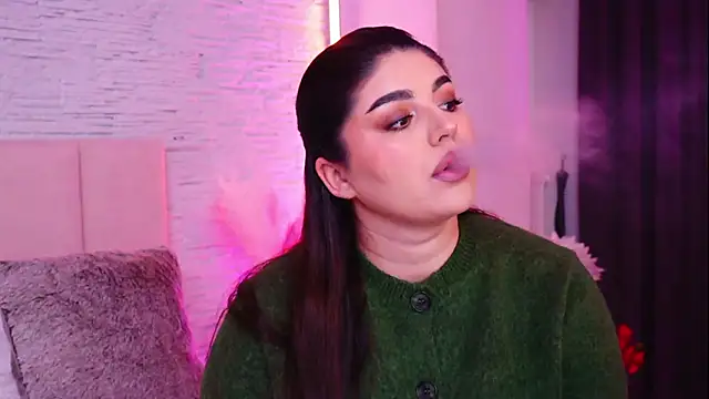 Snapshot of RachelSwaan chatting on 02/18/26, 07:48 RachelSwaan online show from 02/18/26, 07:48