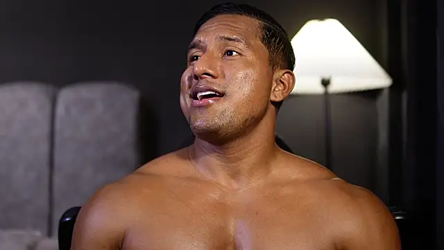 Snapshot of CallumMuscle chatting on 12/03/25, 03:58 CallumMuscle online show from 12/03/25, 03:58