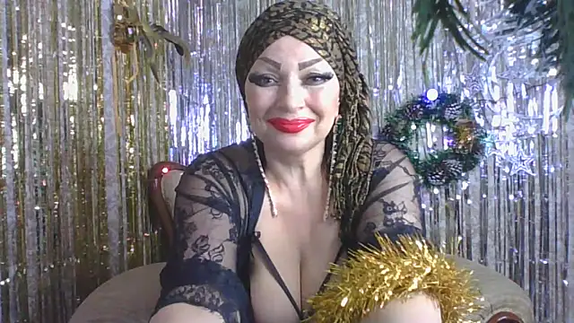 Snapshot of Izabella_gold chatting on 01/10/25, 06:53 Izabella gold online show from 01/10/25, 06:53