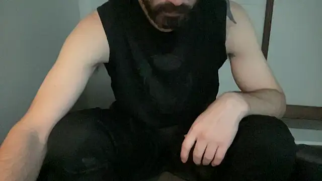 Snapshot of alphajoshkosh chatting on 05/01/26, 11:53 alphajoshkosh online show from 05/01/26, 11:53