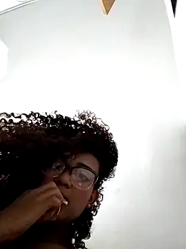 evafoxs online show from 12/16/24, 09:52