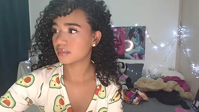 evafoxs online show from 03/04/25, 01:01