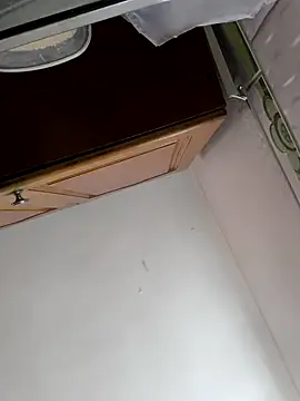 evafoxs online show from 11/11/25, 05:35