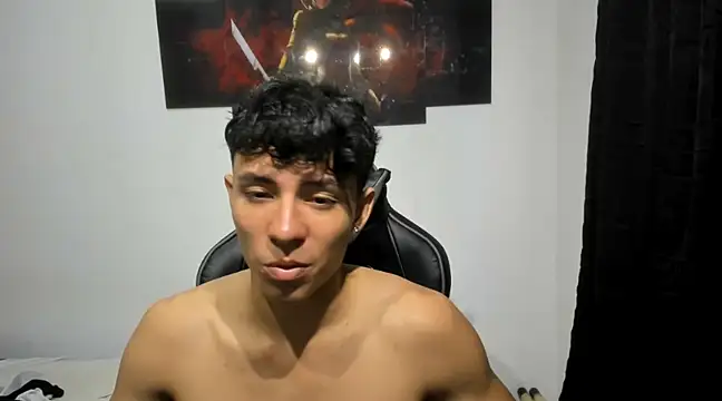 Snapshot of enzo_sloran chatting on 02/18/25, 01:11 enzo sloran online show from 02/18/25, 01:11