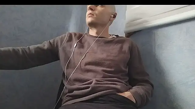 nextdoorneighbor online show from 12/30/24, 07:00