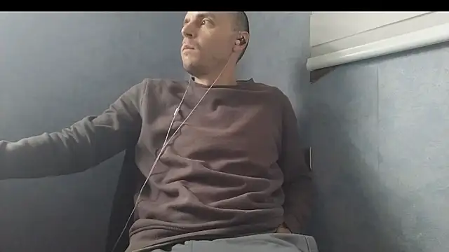 nextdoorneighbor online show from 01/11/25, 01:43