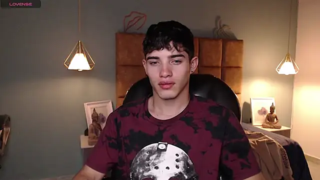 AlejooTwink online show from 02/08/25, 11:45