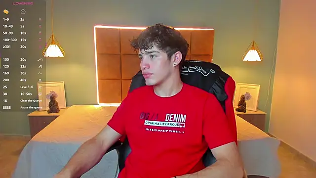 AlejooTwink online show from 10/10/25, 01:26