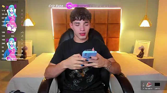 AlejooTwink online show from 12/15/25, 01:32