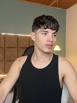 AlejooTwink online show from 03/21/26, 03:44