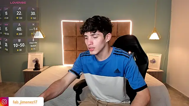 AlejooTwink online show from 04/12/26, 12:15