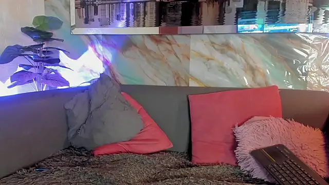 Layla 707 online show from 03/14/25, 02:53